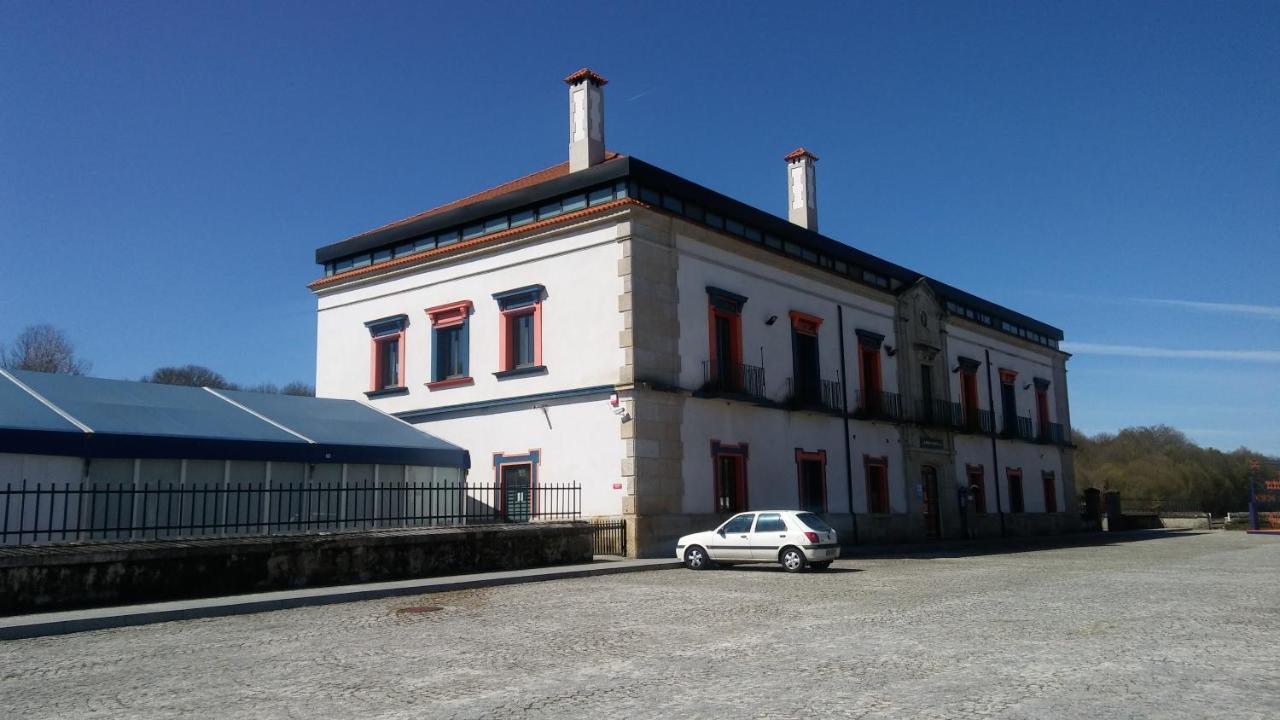 Albergue Estaciones Vivas Banos Del Molgas Esterno foto